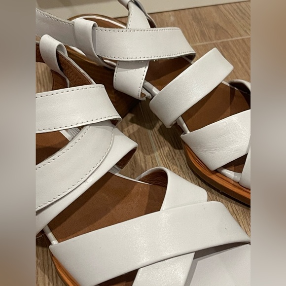 COPY - Jeffrey Campbell Strappy White Sandals - “Sharla” - new in box NWT - Picture 4 of 8